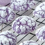 ube在钢丝架上皱纹饼干GydF4y2Ba
